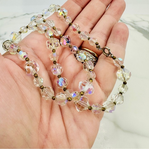Vintage AB Aurora Borealis Crystal Necklace Faceted Beads Iridescent 16.5” Glam - Picture 3 of 11